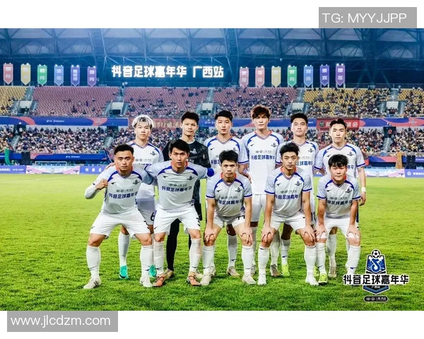 广州足球明星邂逅记那些在这座城市留下足迹的传奇球员